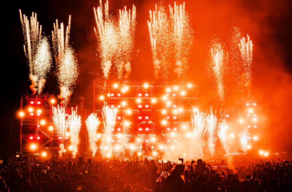 Stage at the end of night two with fireworks going off and ISOKNOCK jumping.