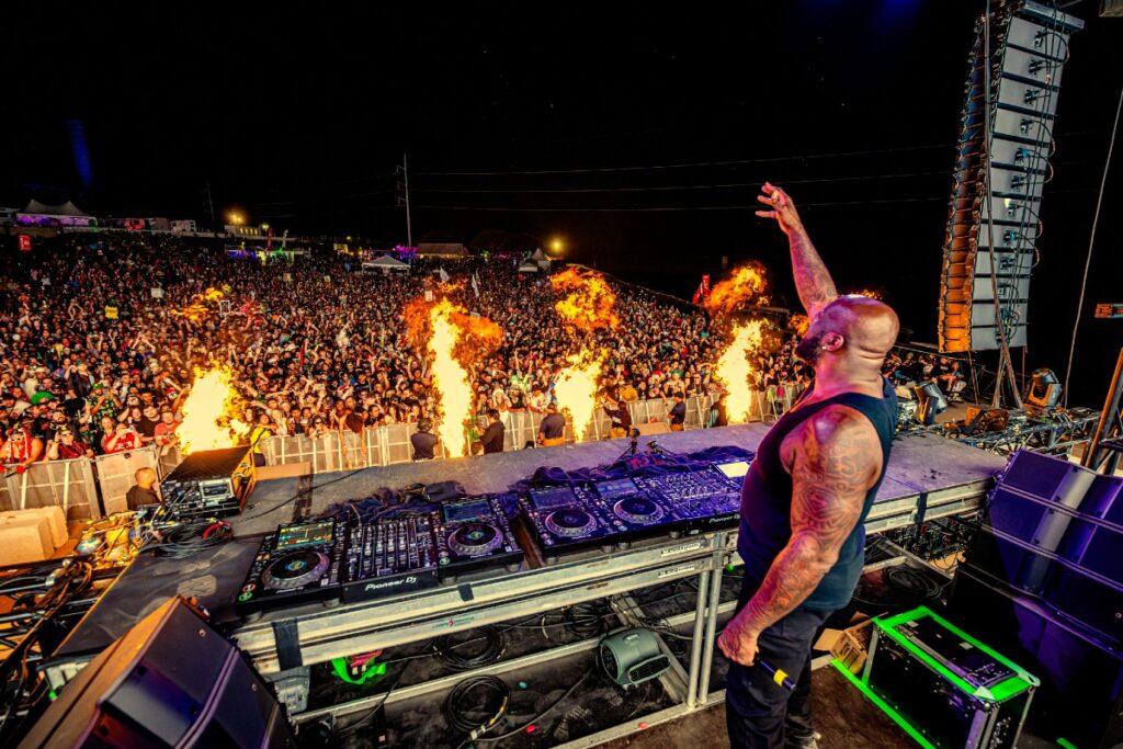 Shaq's Bass All-Stars Festival Pyro