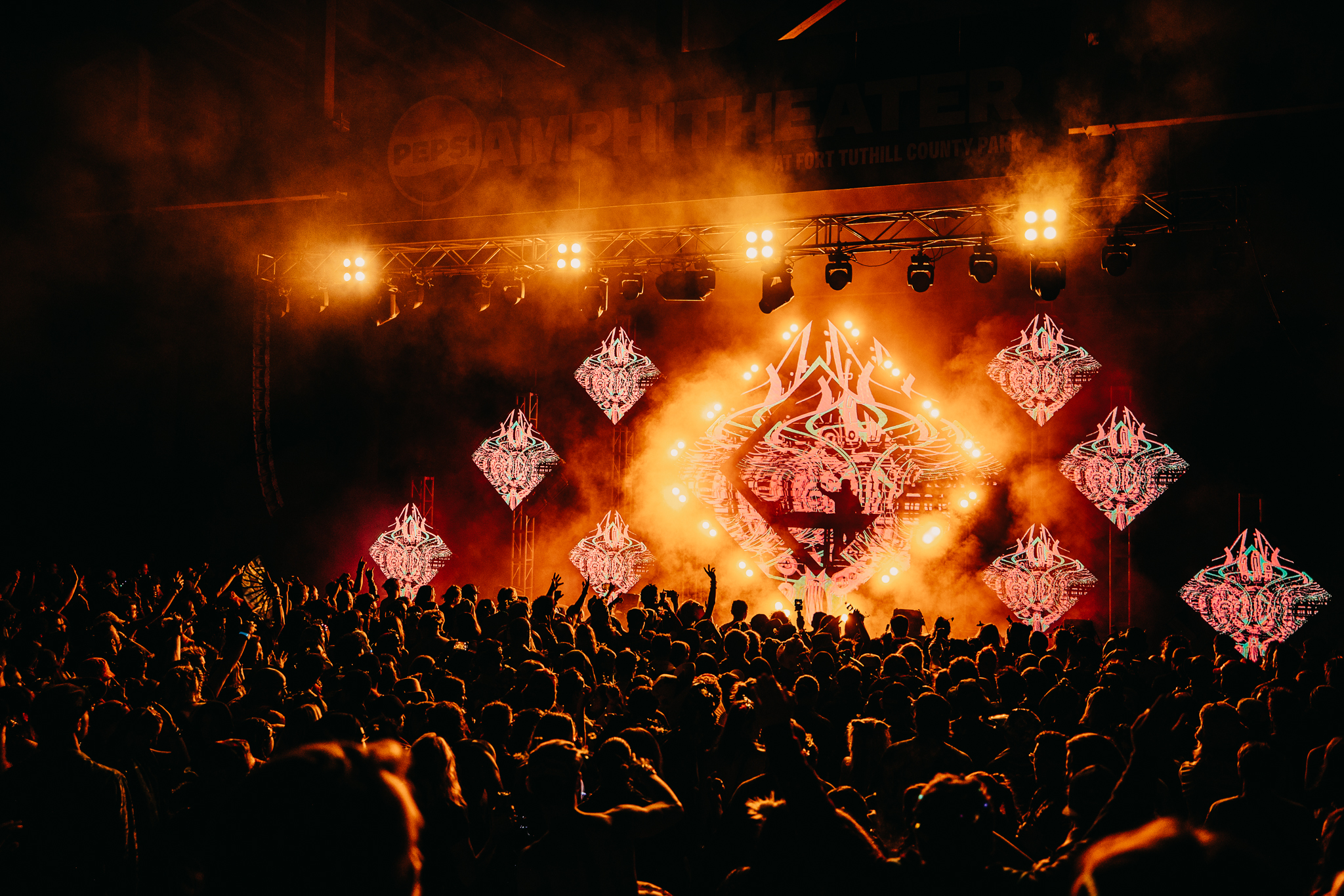 Escape To Coconino Lit Up Stage Boogie T