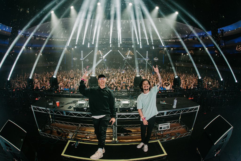 ARMNHMR fam photo lasers